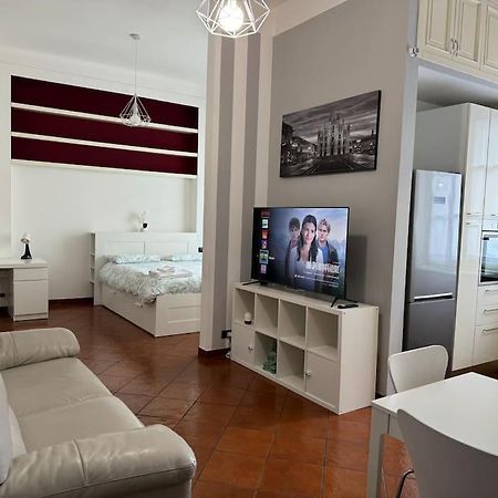 Ponthouse: Navigli, Iulm, Romolo Apartment Milan Luaran gambar