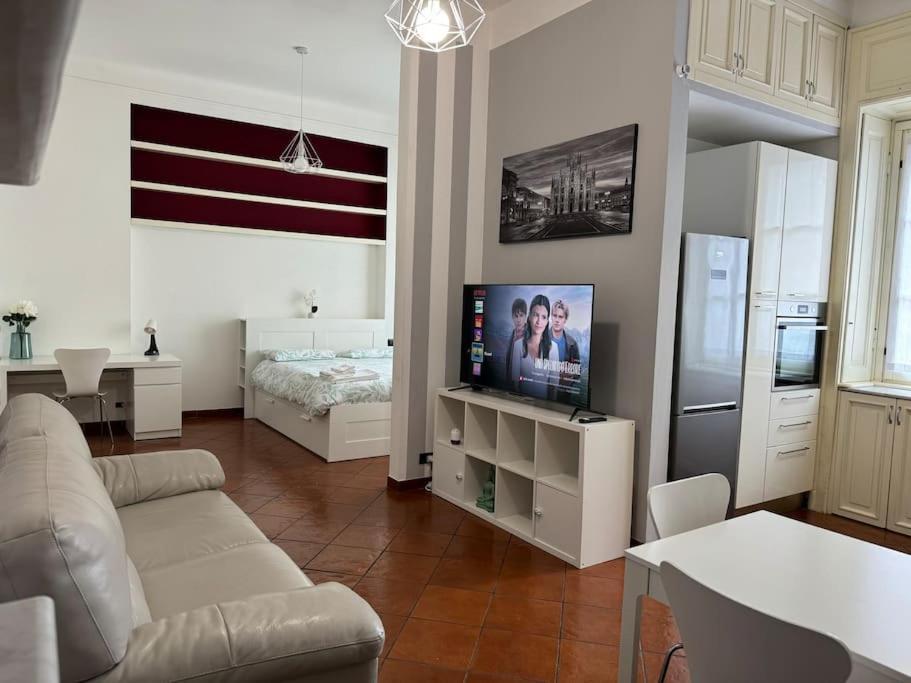 Ponthouse: Navigli, Iulm, Romolo Apartment Milan Luaran gambar