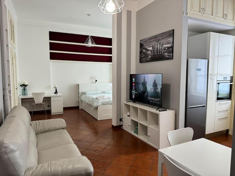 Ponthouse: Navigli, Iulm, Romolo Apartment Milan Luaran gambar