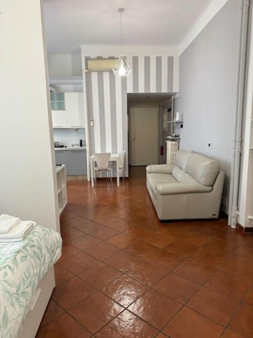 Ponthouse: Navigli, Iulm, Romolo Apartment Milan Luaran gambar
